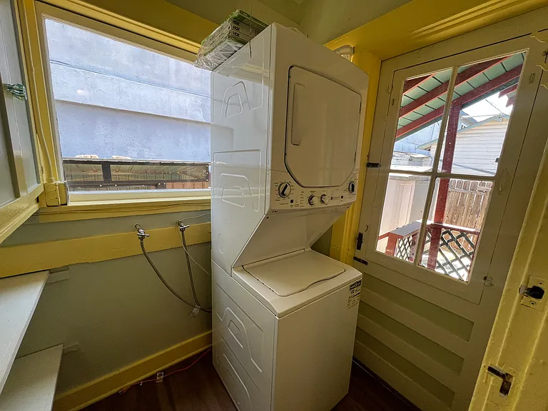 716 Stanley Ave — Photo 38