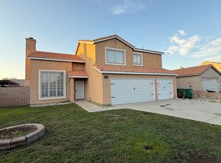 5053 Monaco Ln, Palmdale, CA 93552