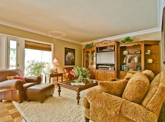 2nd image of 27831 Pontevedra Dr