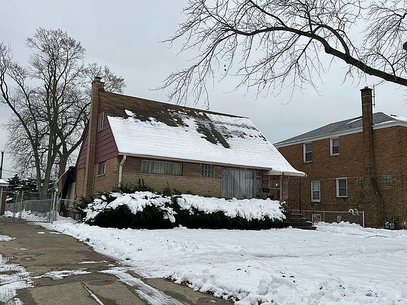 3rd image of 8121 46th St