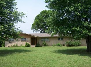 3255 Frederick Rd, Claremore, OK 74019
