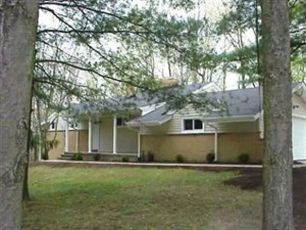 18205 Fern Ln photo 1