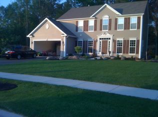 27 Galante Cir, Webster, NY 14580