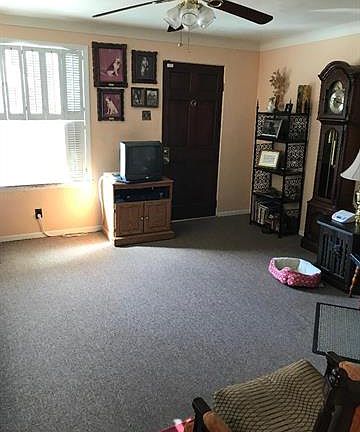 2nd image of 3415 Keokuk St