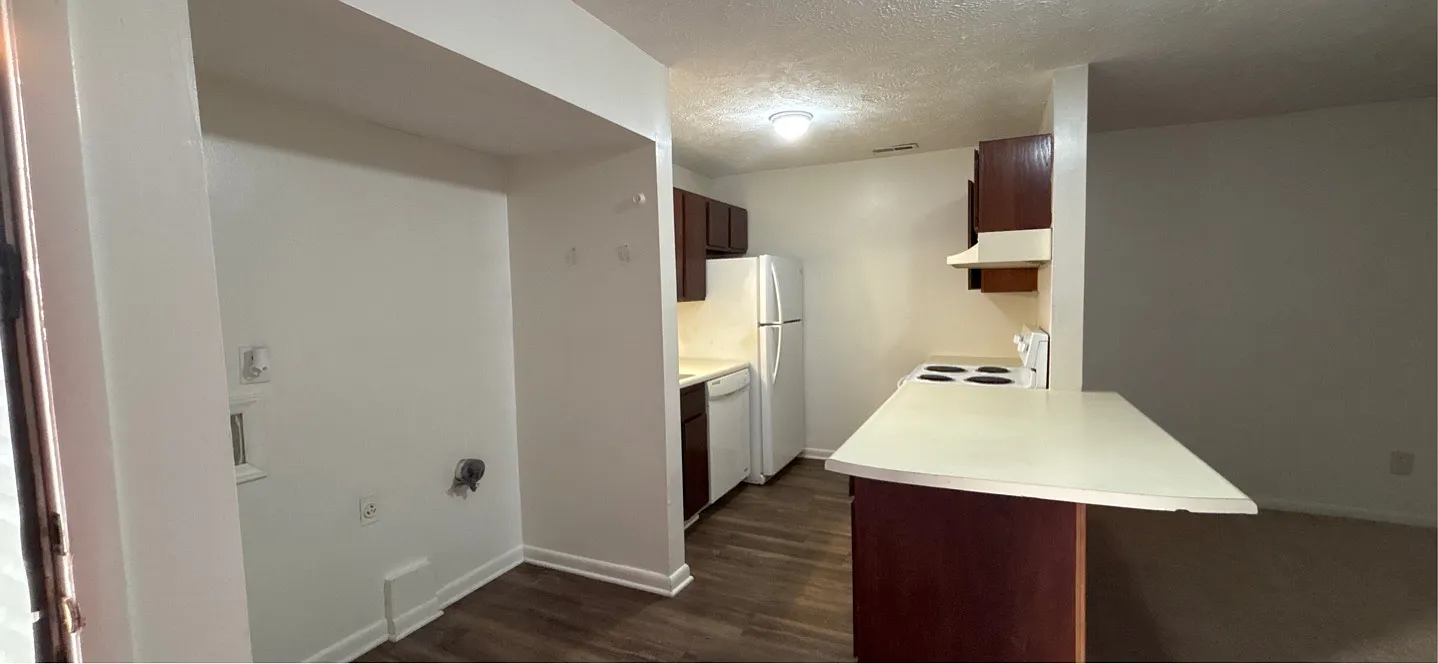 1122 Southwood Drive 1b UNIT 3 - 1 — Photo 4