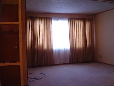 5th image of 3768 Ark Ave