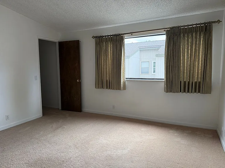 7806 Wren Ln — Photo 22