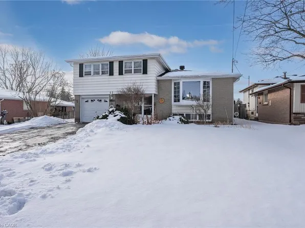 61 Moore Park Cres, Halton Hills, ON L7G 2T5