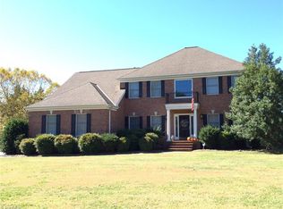 6101 Lomond Ct, Summerfield, NC 27358