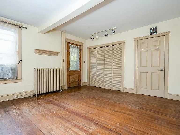 387 Pittstown Rd #1 — Photo 7