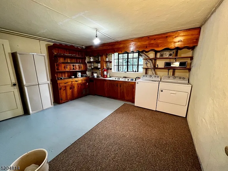12 Hobart Gap Rd — Photo 40