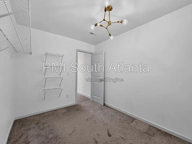 4925 Lower Elm St — Photo 26