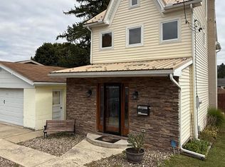 613 N 10th St, Bellwood, PA 16617