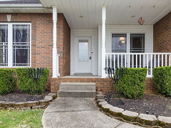 3rd image of 2874 Brunswick Dr