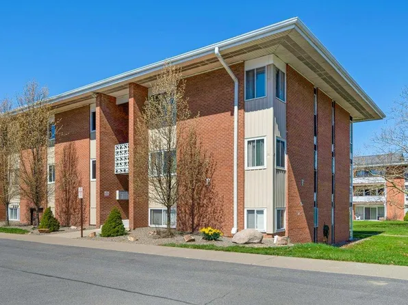 2250 N Triphammer Rd #F12, Ithaca, NY 14850