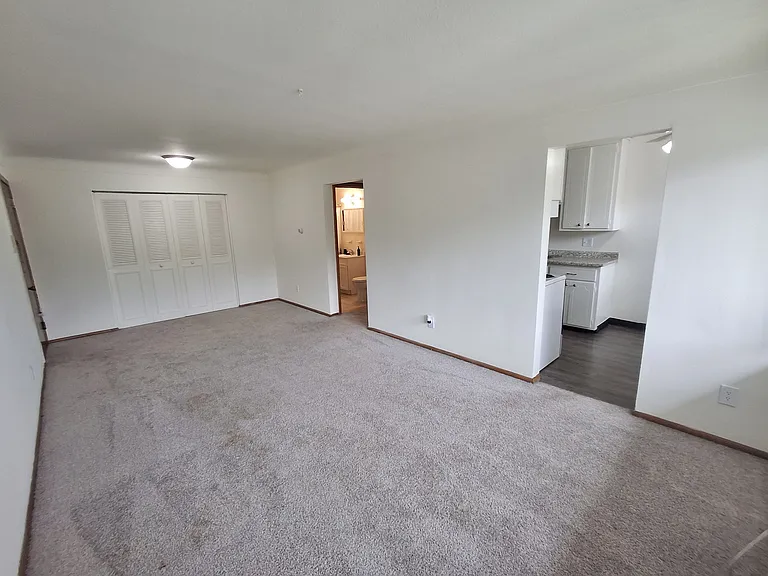 English Conway Place — Photo 59