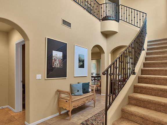 5th image of 28990 White Feather Ln #122