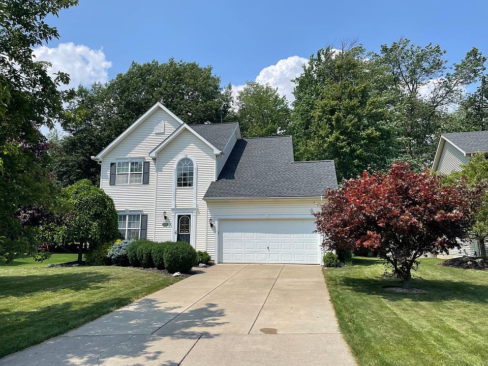 1st image of 22 Stubwoode Dr