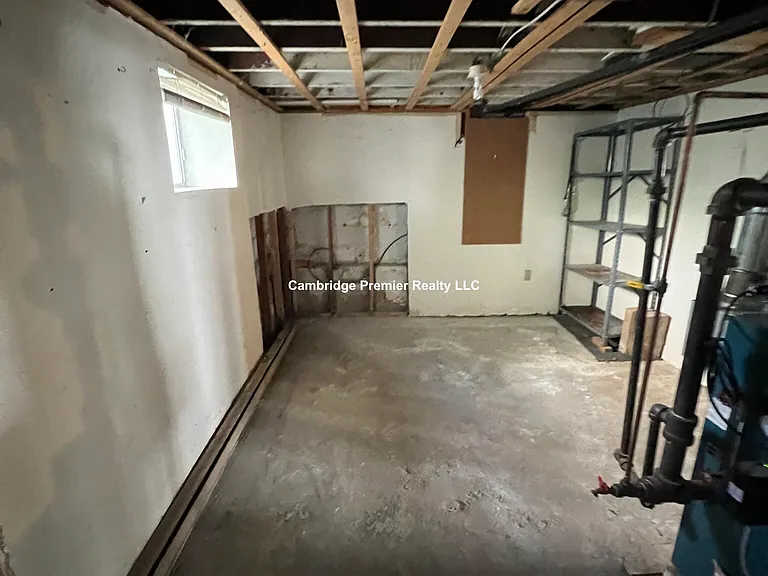 45 Raymond Ave #1 — Photo 1