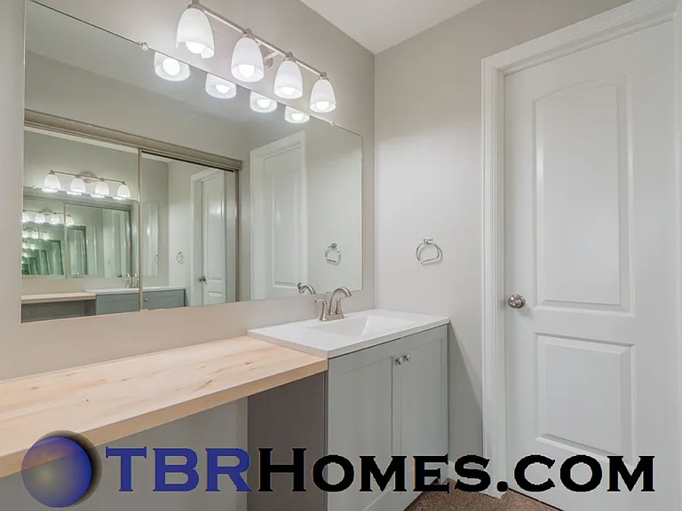 7855 Barbara Ann Dr #F — Photo 13