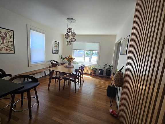 3rd image of 31 Atlantic Blvd