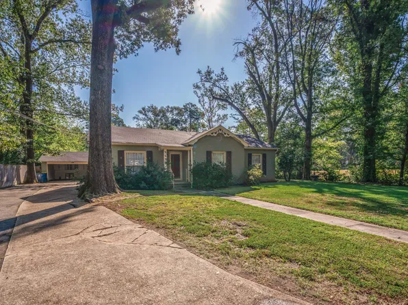 2220 S Martin St, Kilgore, TX 75662
