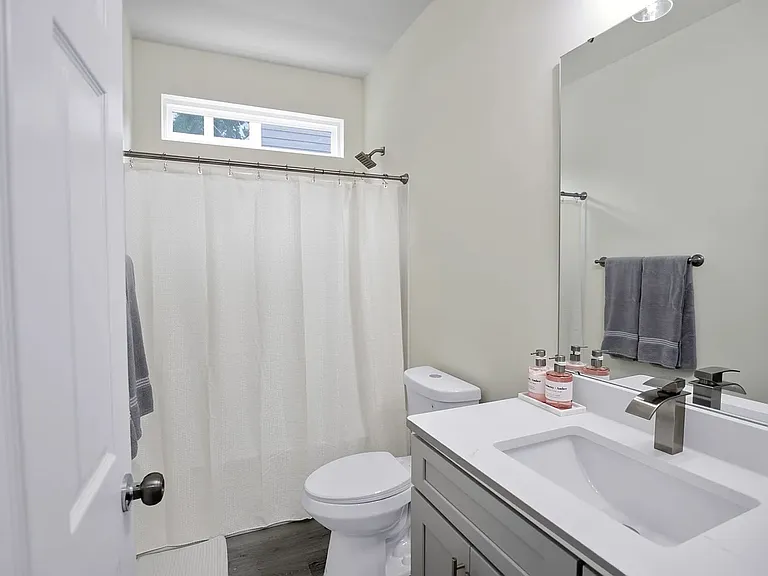 13713 William Stowe Dr — Photo 10