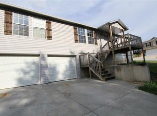 1218 S 17th St, Ozark, MO 65721