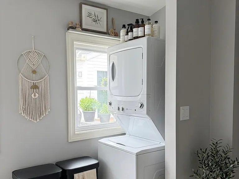 117 Green St #1 — Photo 9