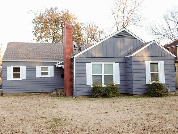 2nd image of 203 S Knoxville Ave