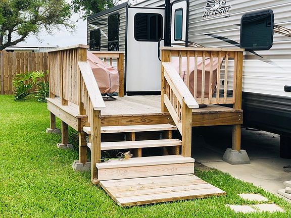 4th image of 1406 W Corpus Christi St #16