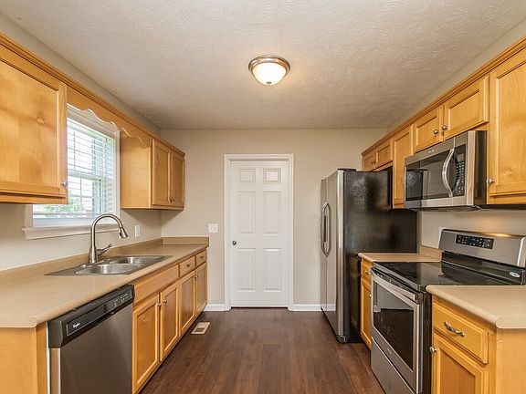 4th image of 357 Indian Park Dr