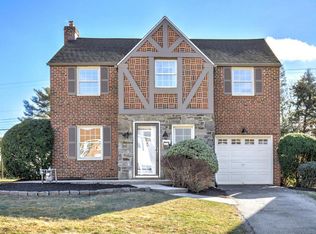 1529 Brierwood Rd, Havertown, PA 19083