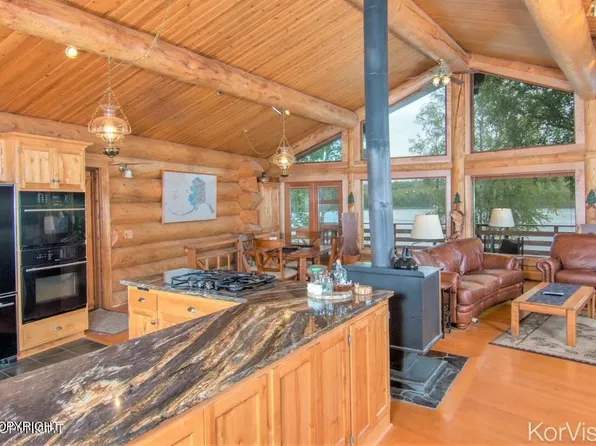 3493 N Meadow Lakes Dr, Wasilla, AK 99623