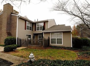 546 Picketts Bend Cir, Marietta, GA 30008