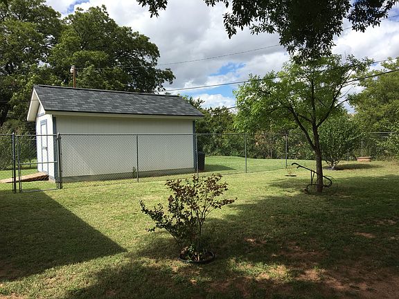 3rd image of 4108 N 14th Ct