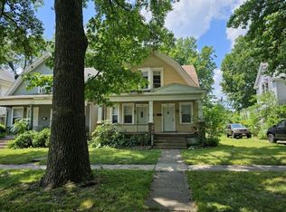 1913 S 7th St, Springfield, IL 62703