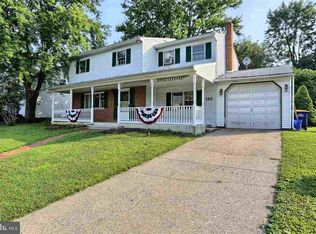 123 Yorkshire Dr, Mechanicsburg, PA 17055