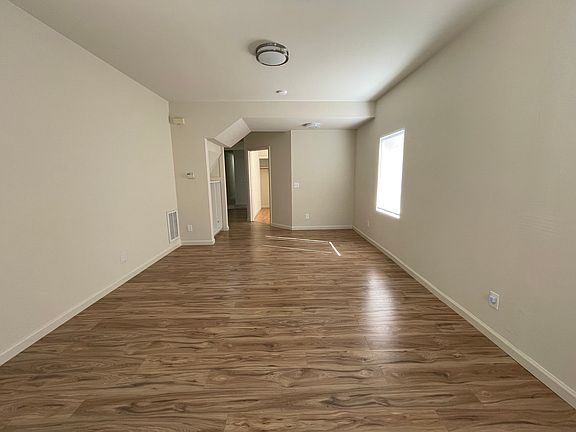 3rd image of 628 E 22nd St