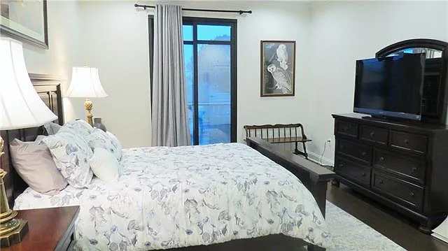 2328 Metairie Rd #300 — Photo 14