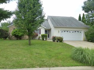 29 Tanglewood Dr, Chatham, IL 62629