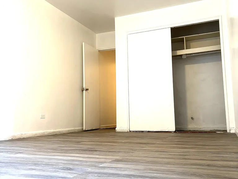 1111 Ocean Ave #507 — Photo 13