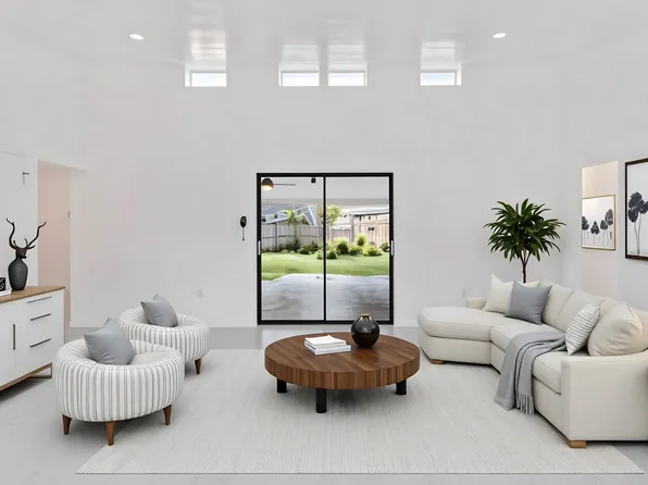 527 Glade Ct, Kissimmee, FL 34758