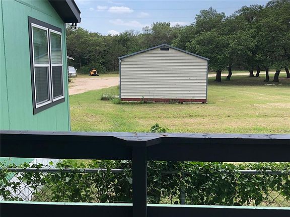 2nd image of 1840 County Road 226