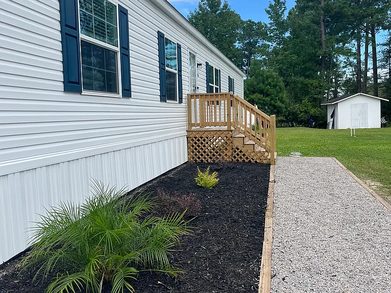 Calvary Rd — Photo 1