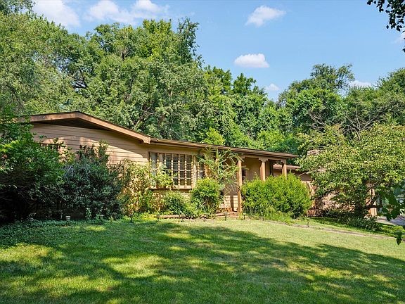 4th image of 4235 S Windermere Avenue