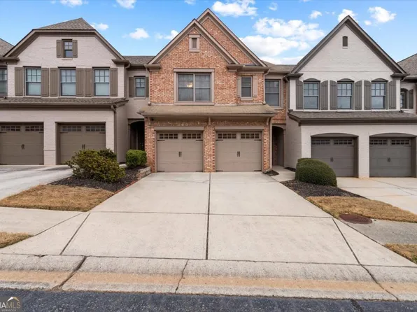 4913 Berkeley Oak Cir, Peachtree Corners, GA 30092