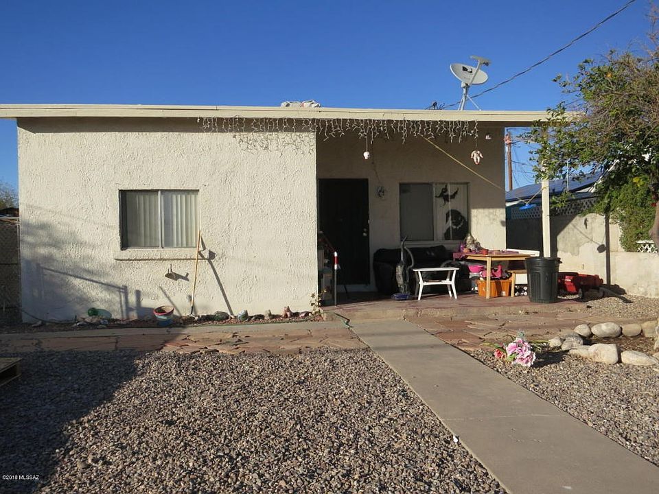 1st image of 343 E Blacklidge Dr