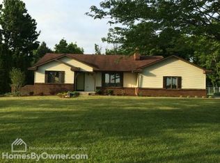 2070 Fillmore St, Jenison, MI 49428