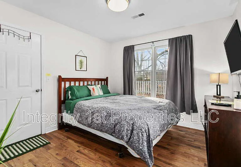 11221 W 59th Ter — Photo 7